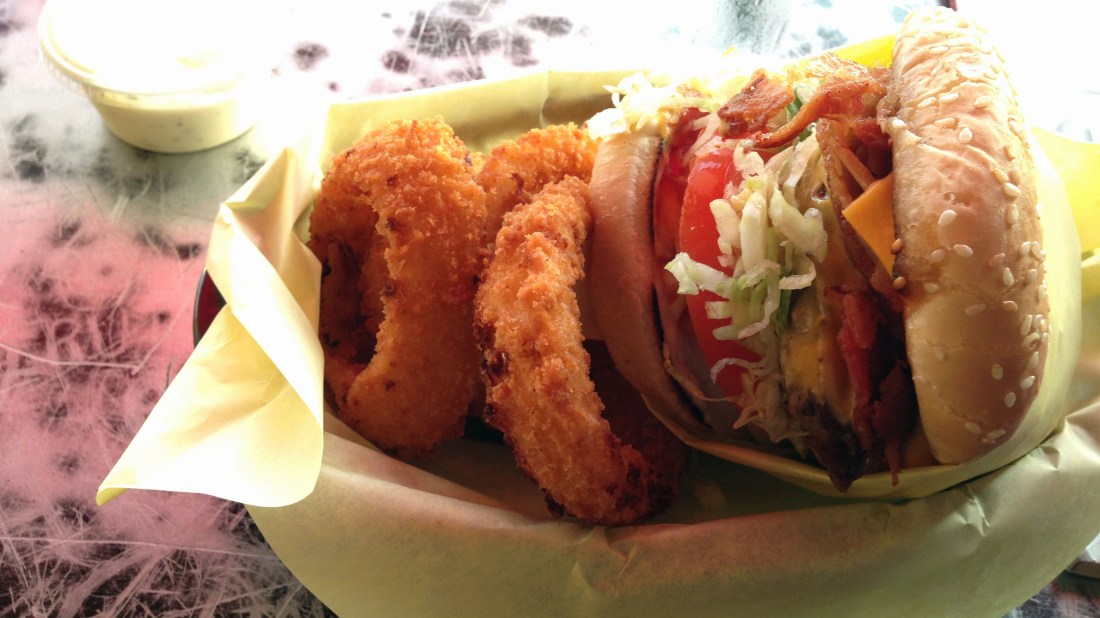 Hodad's Bacon Cheeseburger